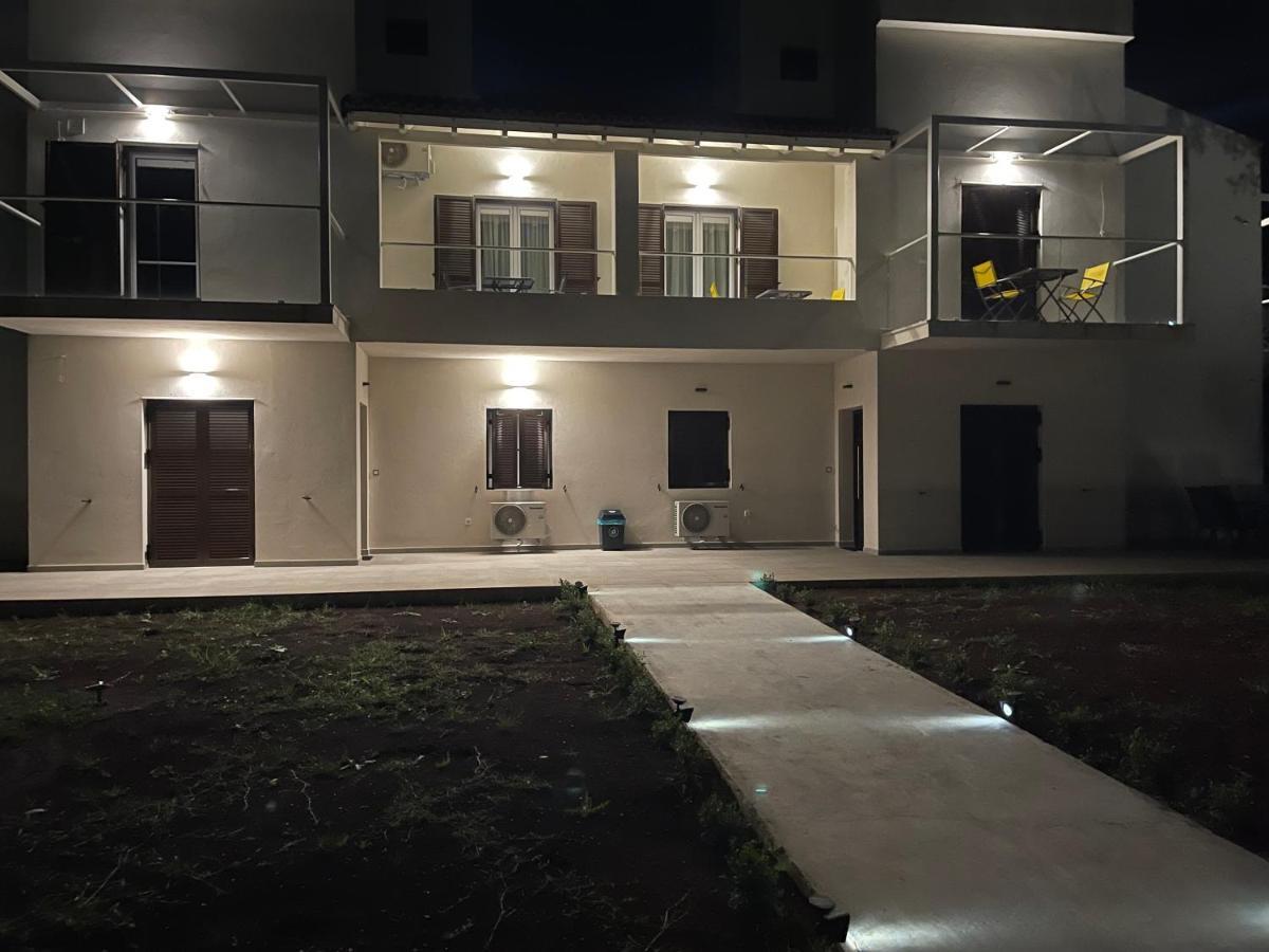 Villa Rodelia 1 Roda  Exterior photo