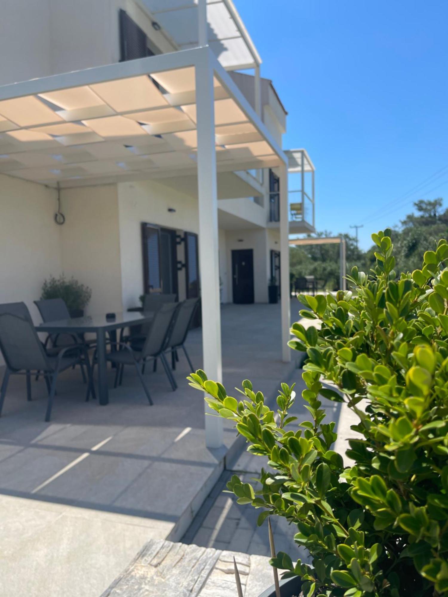 Villa Rodelia 1 Roda  Exterior photo